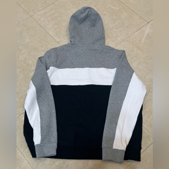 FILA Sweatshirt & Fleece Logo Men. Made in China . Size: US: XXL . Almost New - Picture 2 of 9